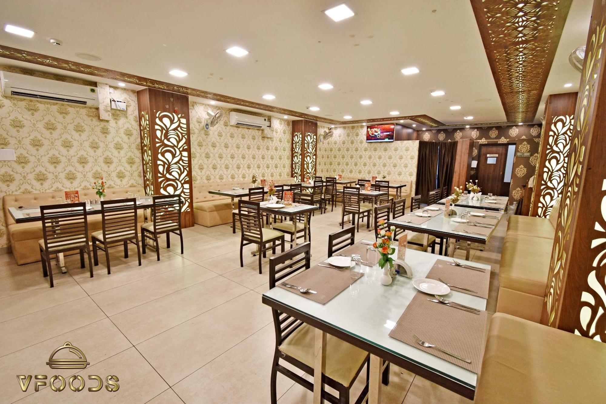 Hotel VI Park - City Centre Pondicherry Eksteriør bilde