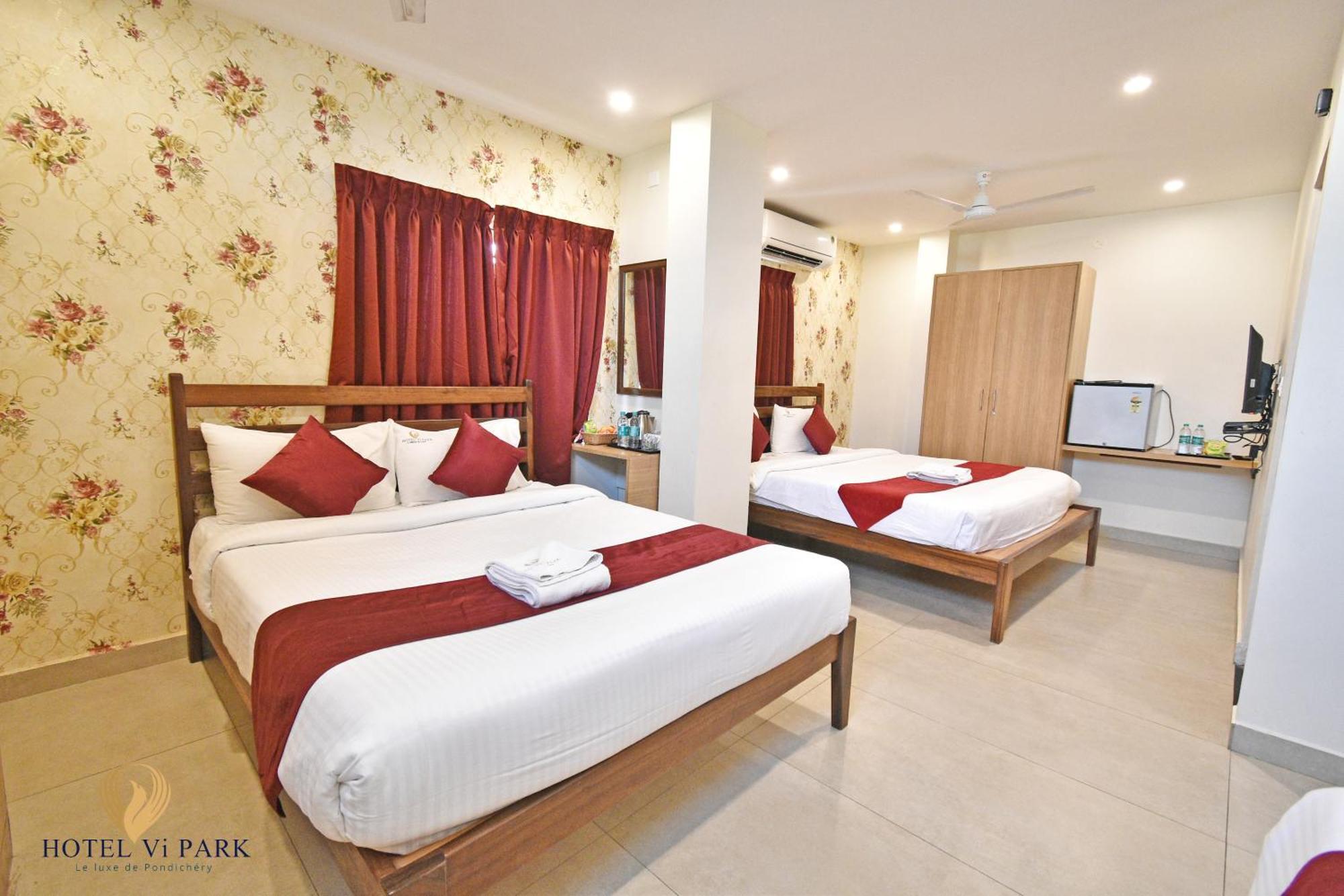 Hotel VI Park - City Centre Pondicherry Eksteriør bilde